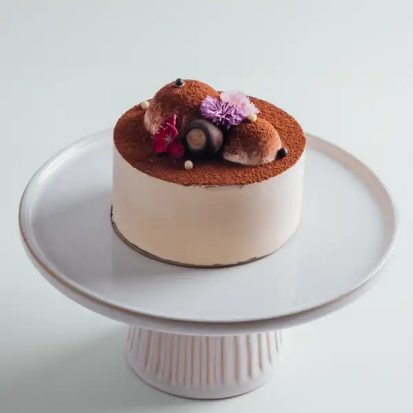 A mini tiramisu cake 